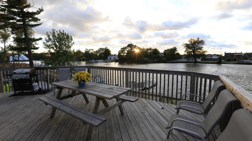 Riverfront Cottages Wasaga Beach Exteriér fotografie